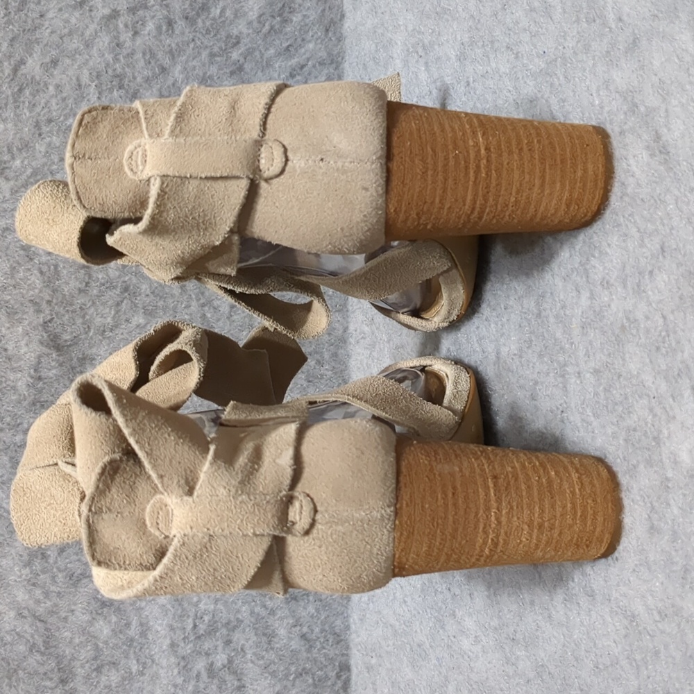 Gianni Bini Sand Suede Ankle Tie Block Heel Sandal Size 6.5 - Picture 5 of 12